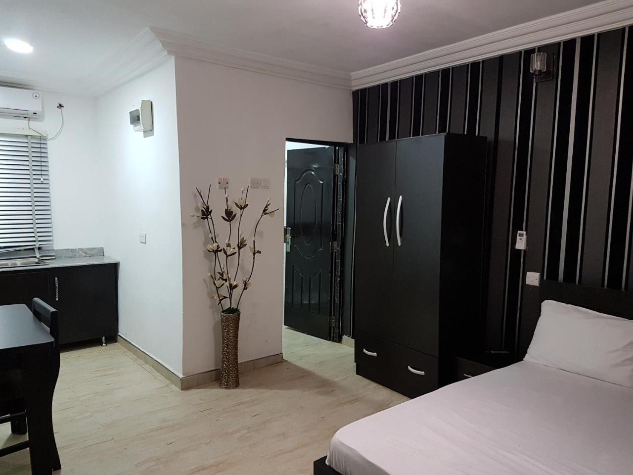 Rock Towers Apartments Abuja Exterior photo